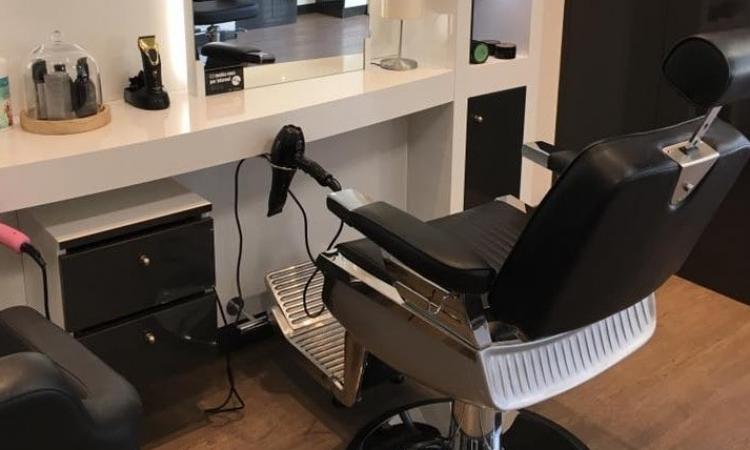 Coiffeur Salon Blanc Coiffure Beaugency