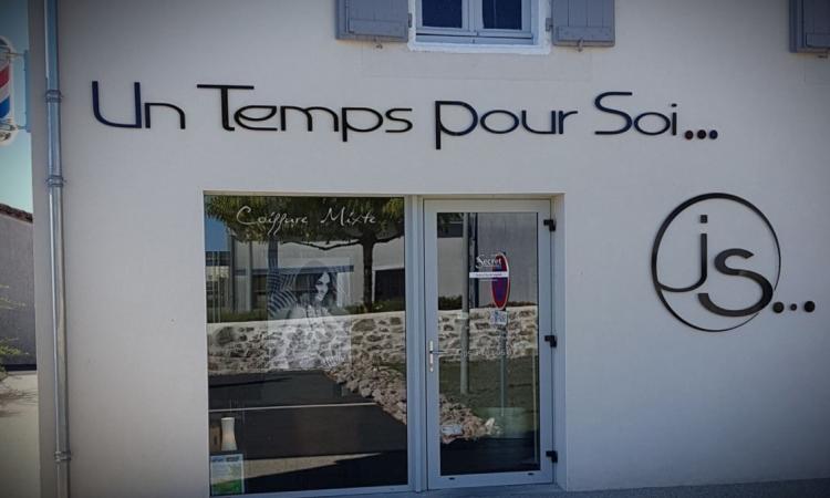Coiffeur Un Temps Pour Soi Pompaire