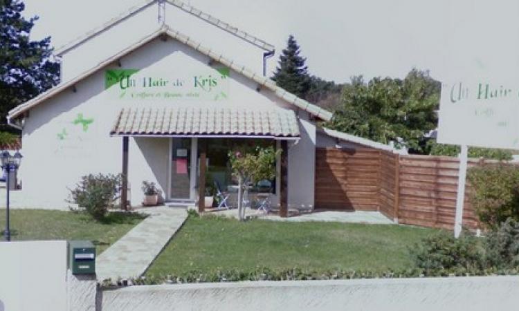 Coiffeur Un hair de Kris Fontaine-le-comte