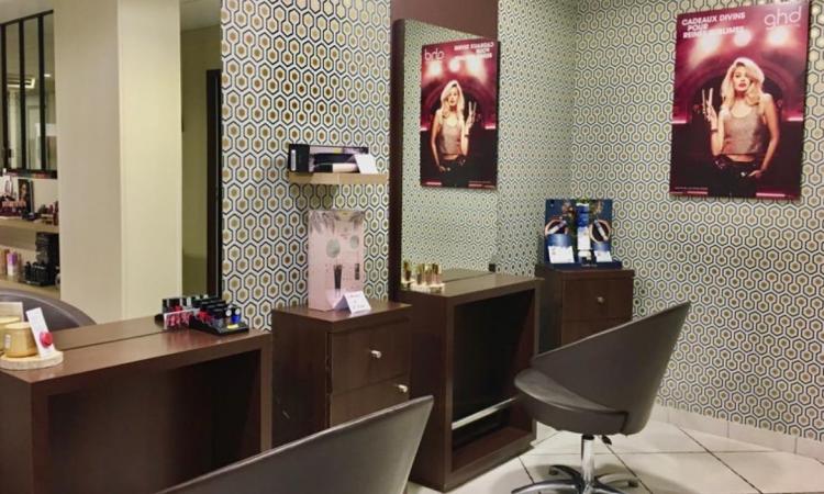 Coiffeur Salon Couleur Chocolat Velaines