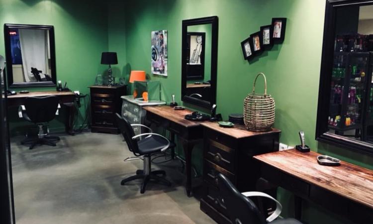 Coiffeur Le Petit Salon de Jimmy Valence