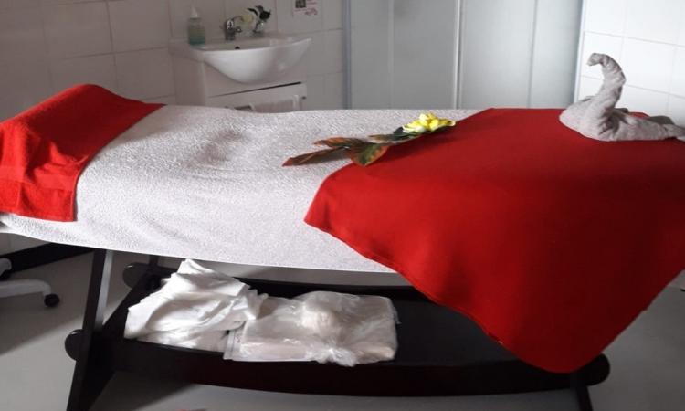 Coiffeur Amanda Coiffure Et Esthetique Gosier