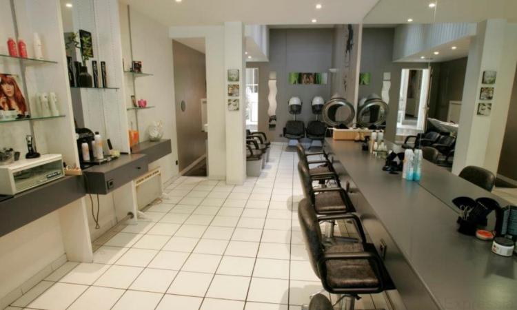 Coiffeur Salon Des Arcades Venerque