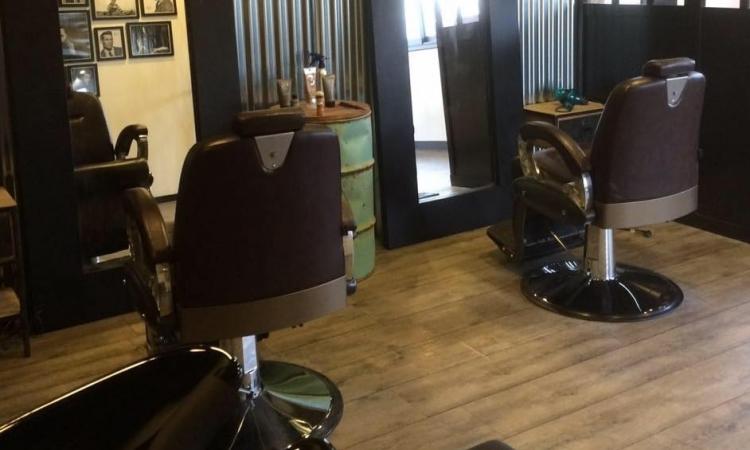 Coiffeur Mon Cheveu M'A Dit. Plouër-sur-rance