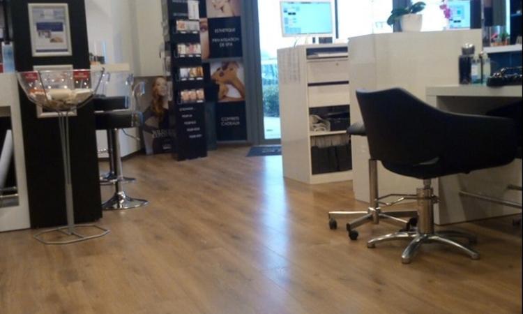 Coiffeur Passage Bleu Sens