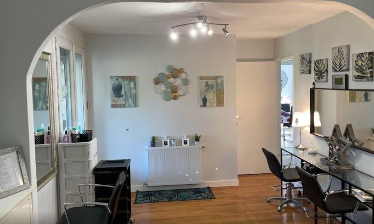 Coiffeur L'univ Hair De Seb Avanton