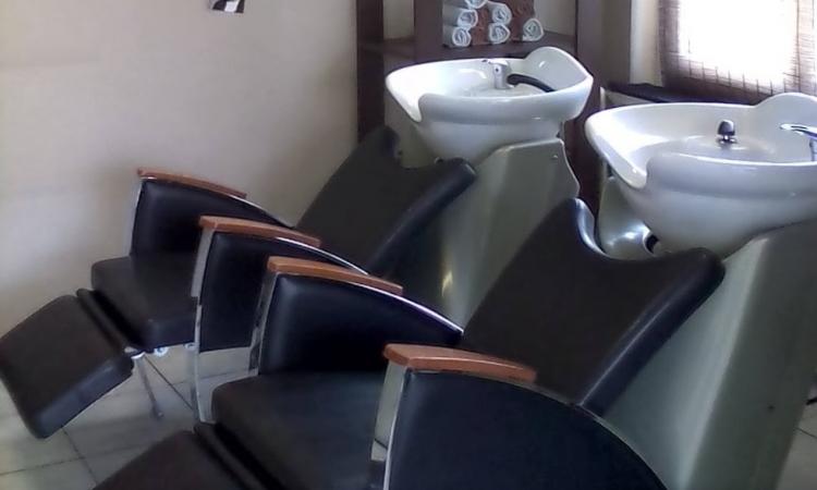 Coiffeur Au Reflet de Soi Chazé-henry