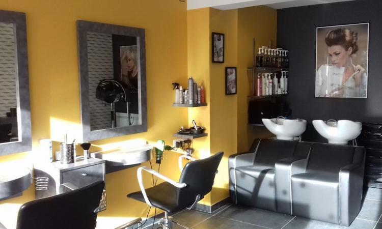 Coiffeur Top Coupe Pouzay