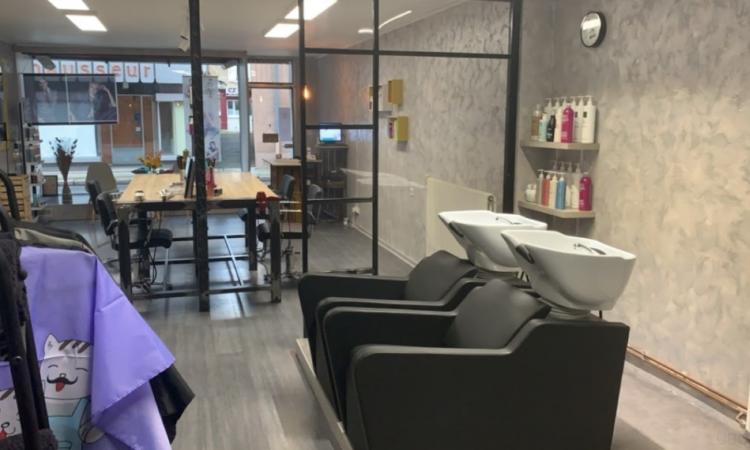Coiffeur Illumin'hair Le donjon