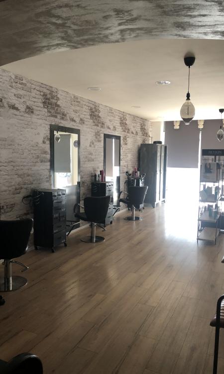 Coiffeur Ciseaux D Or Tonneins