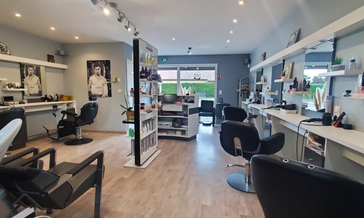 Coiffeur L Outil De Coiffure Chancelade
