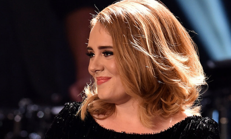 Adèle et son carré plongeant