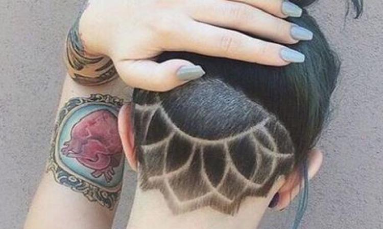 coupe cheveux undercut tatoo