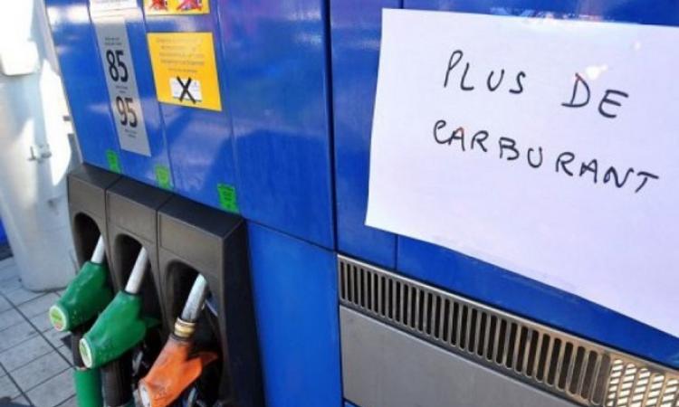 Coiffeurs à domicile et pénurie d'essence