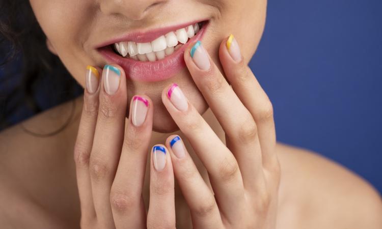 Décryptage : Les secrets des ongles en gel.