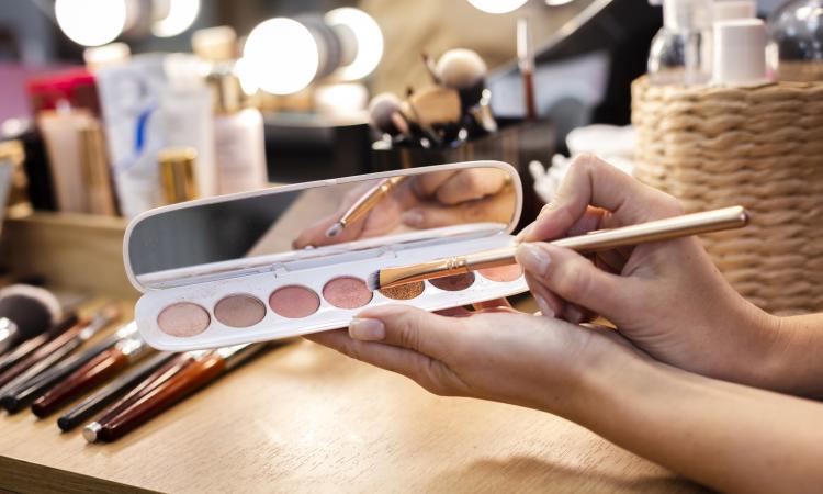 Tutoriel : Un smoky eye pour une soirée d'été.