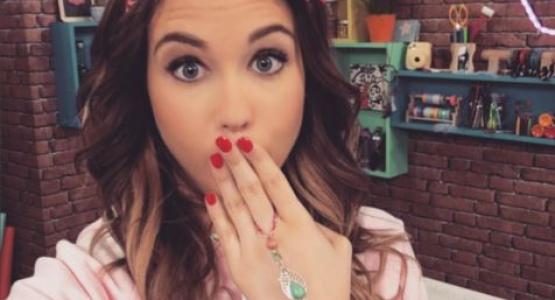 EnjoyPhoenix change encore de coiffiure