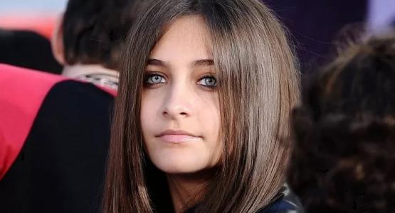Paris Jackson change de couleur de cheveux