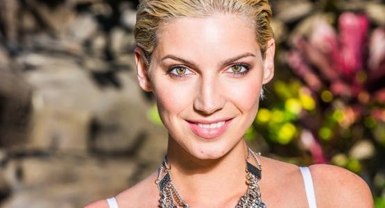 Nouvelle coupe de cheveux de Nadège Lacroix