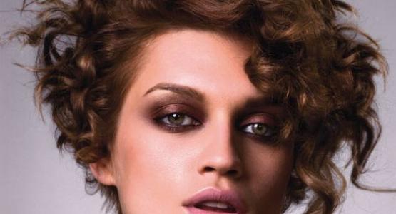 boucler ses cheveux courts