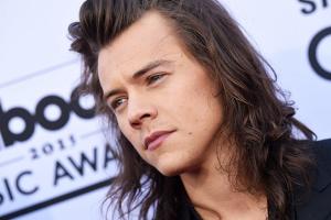 Nouvelle coupe cheveux Harry Styles