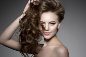 technique de coupe de cheveux le dusting