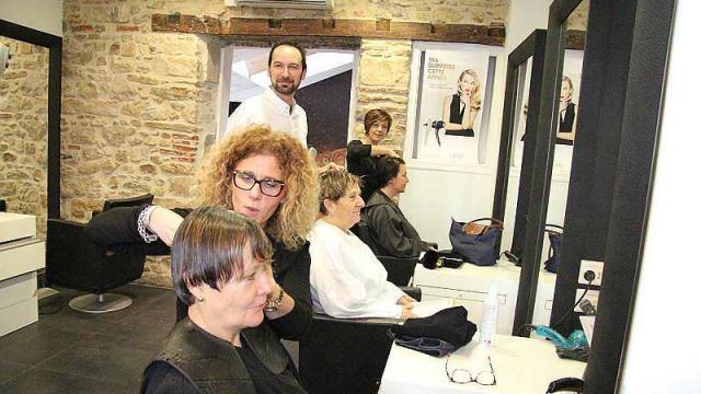 180 salons de coiffure pour la seule ville du Mans