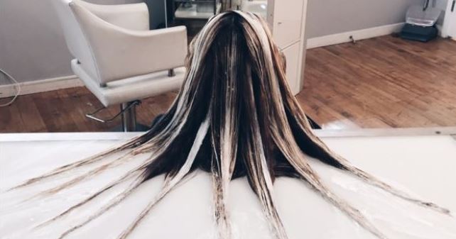 coiffure fluid hair painting