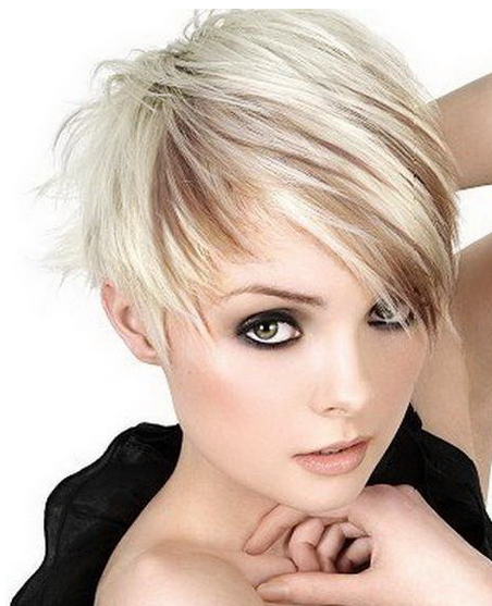 coupe courte femme pixie cut