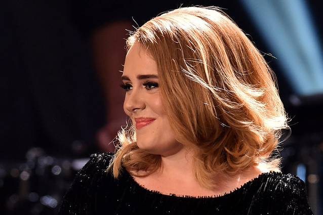 Nouvelle coupe de cheveu d'Adèle